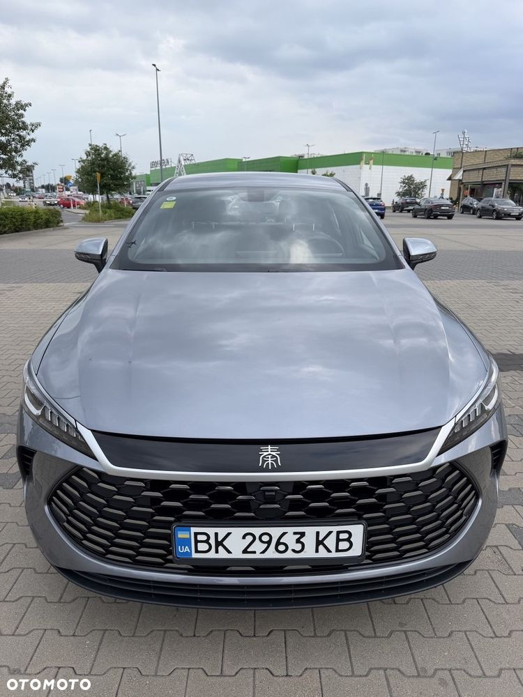 BYD Qin - 3