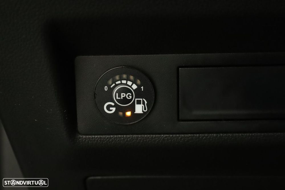 Renault Captur 1.0 TCe Techno Bi-Fuel - 21
