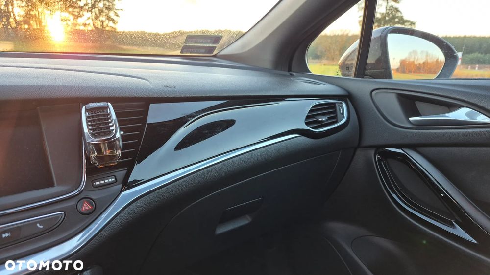 Opel Astra 1.4 T Dynamic S&S - 5