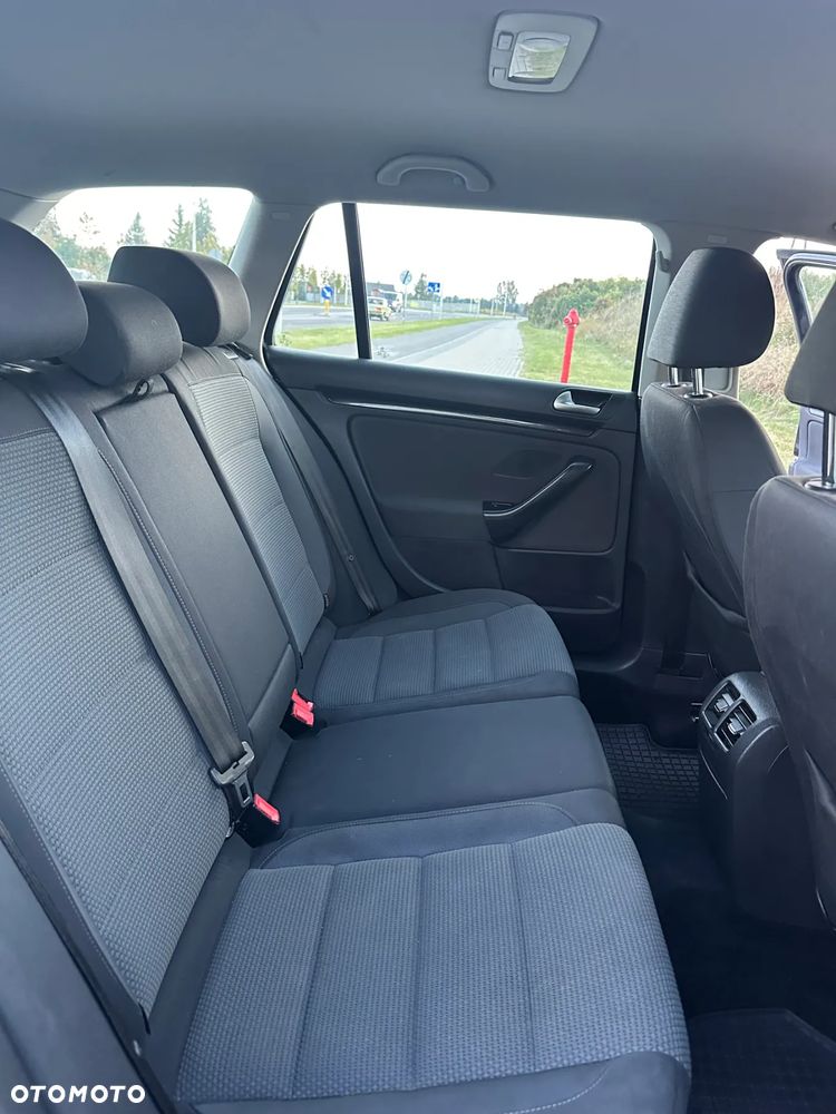 Volkswagen Golf VI 1.6 TDI 4Mot Comfortline - 16