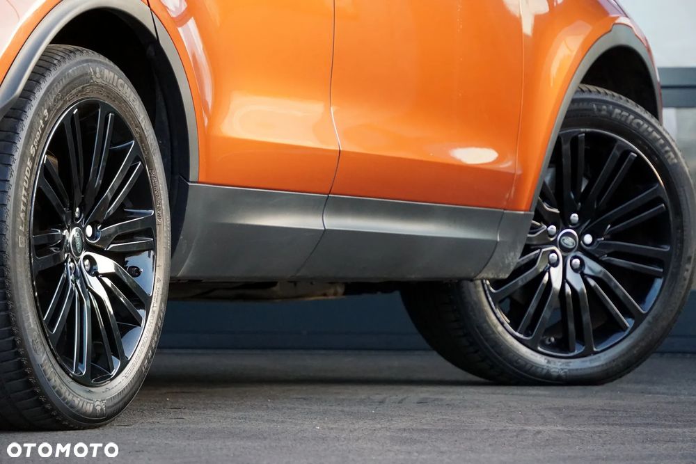 Land Rover Discovery V 3.0 TD6 First Edition - 14