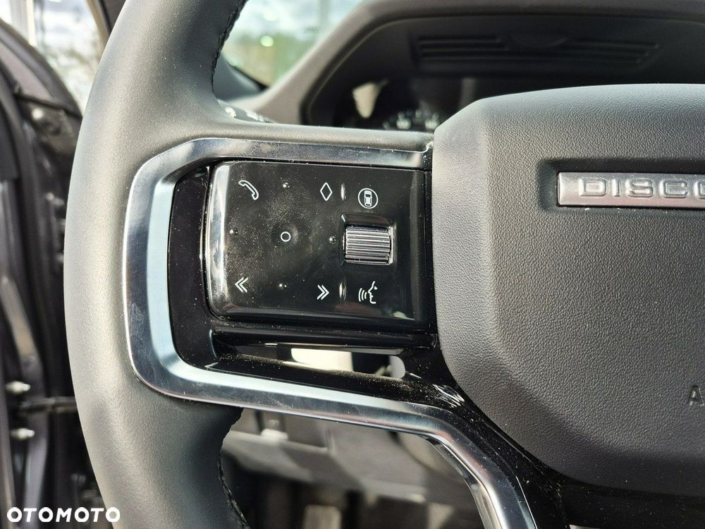 Land Rover Discovery Sport - 24