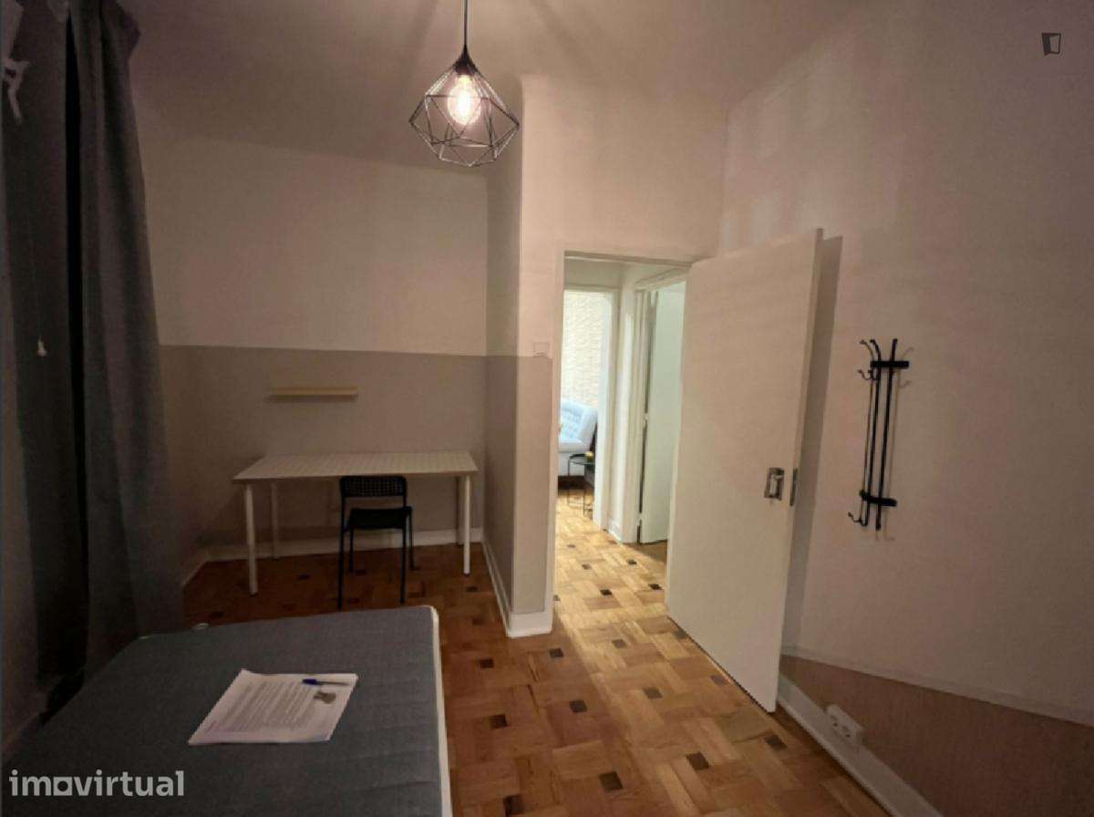 Quarto - localizado em Santarem - Grande imagem: 3/10