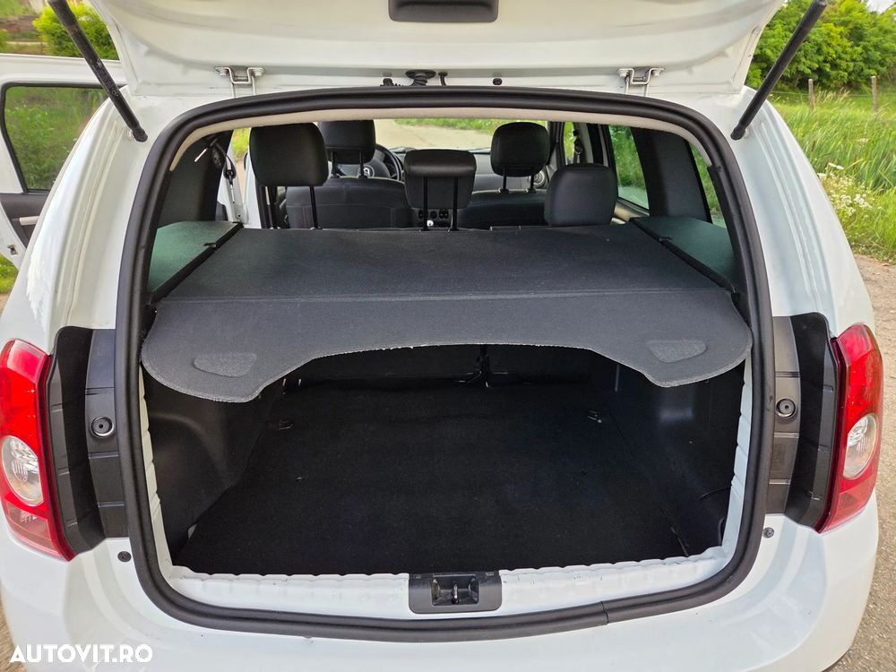 Dacia Duster 1.6 16V 4x2 Essentiel - 11