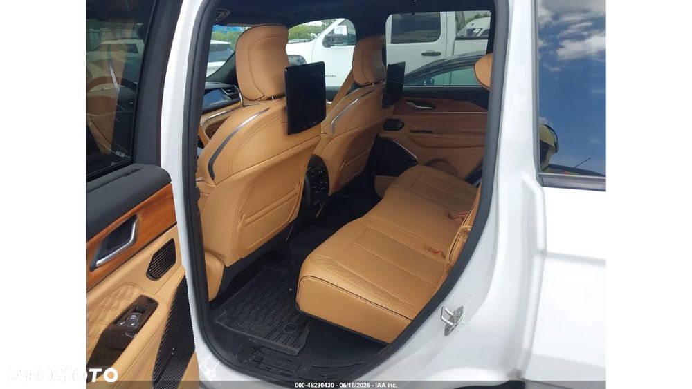 Jeep Grand Cherokee 3.6 V6 Summit - 9