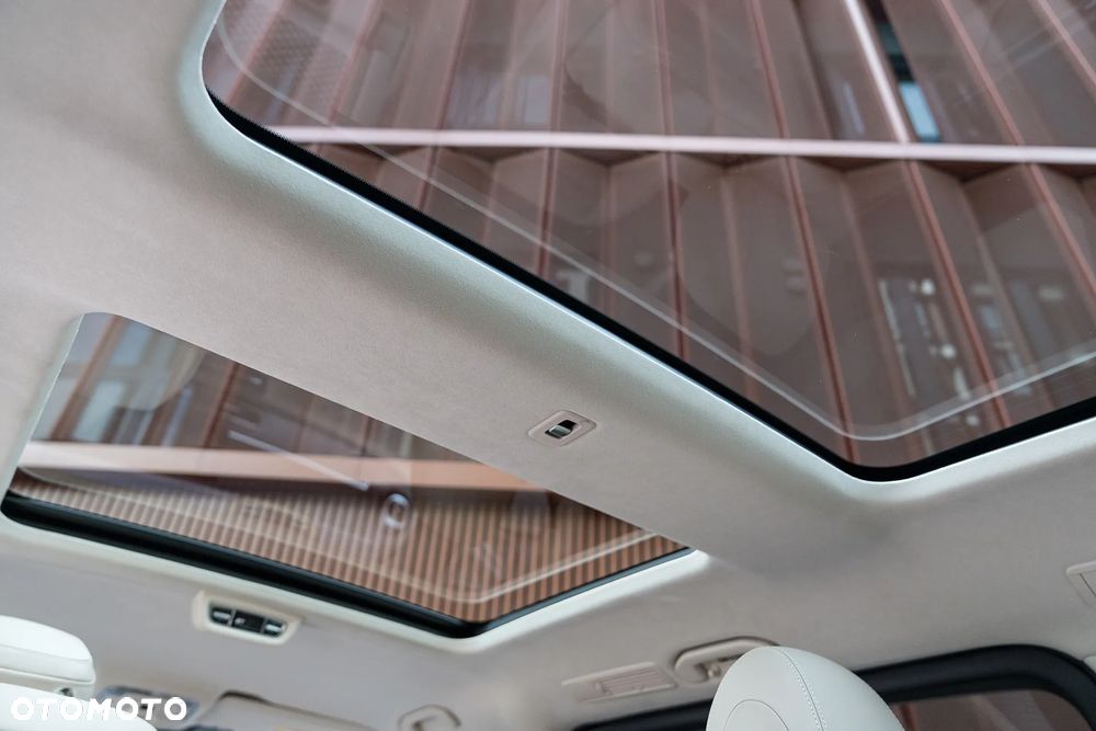 Mercedes-Benz Klasa V 300 d 4-Matic 9G-Tronic Exclusive (d³ugi) - 37