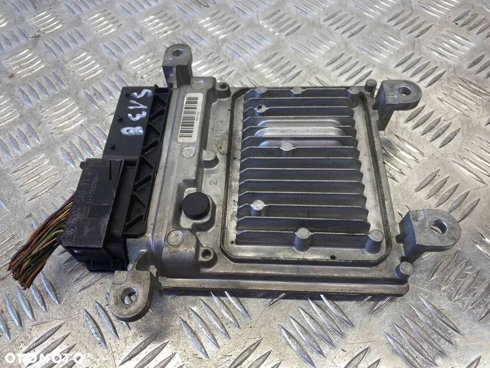 STEROWNIK KOMPUTER SILNIKA MODUŁ MERCEDES W212 W211 A6519007500 A0064461540 - 8