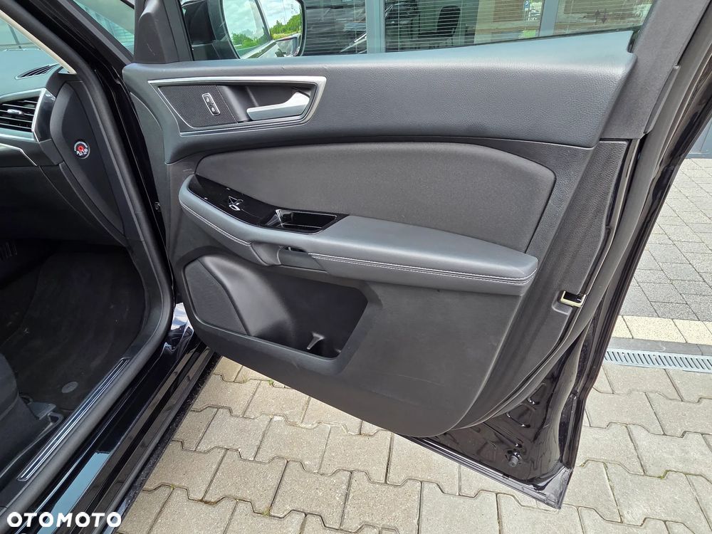 Ford S-Max 2.0 EcoBlue Titanium - 33