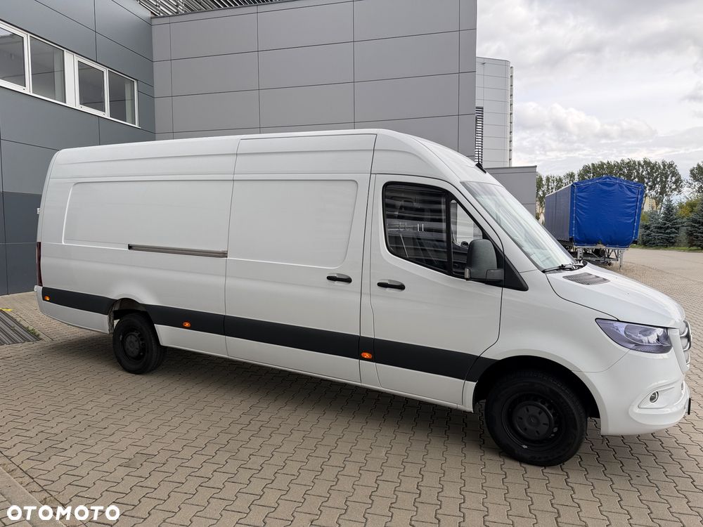 Mercedes-Benz SPRINTER - 6