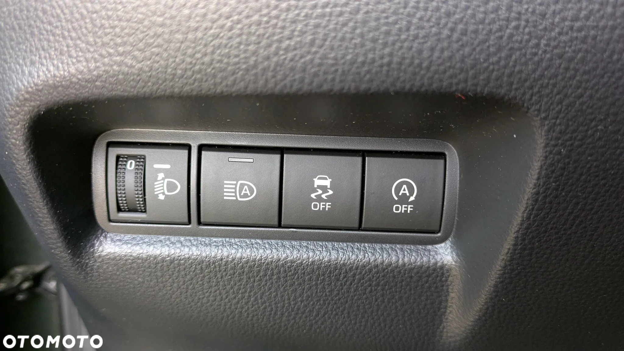 Toyota Aygo X 1.0 VVT-i Style CVT - 11