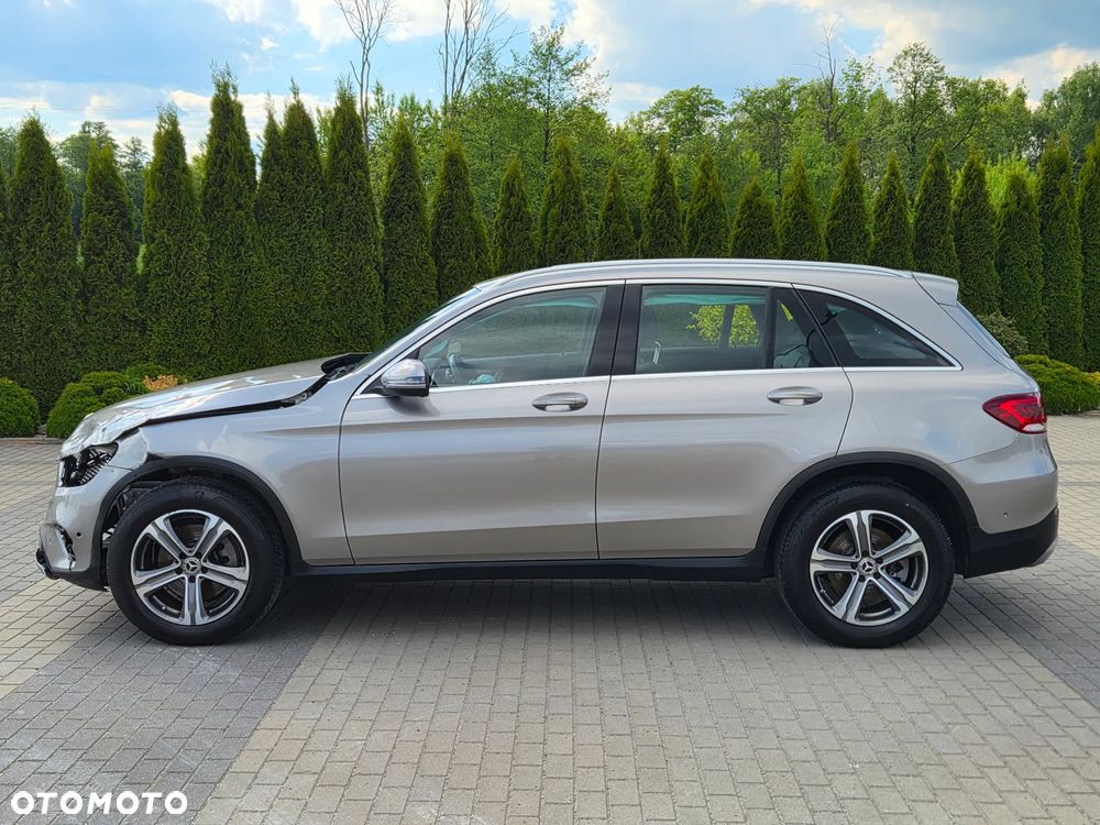 Mercedes-Benz GLC 220 d 4Matic 9G-TRONIC - 4