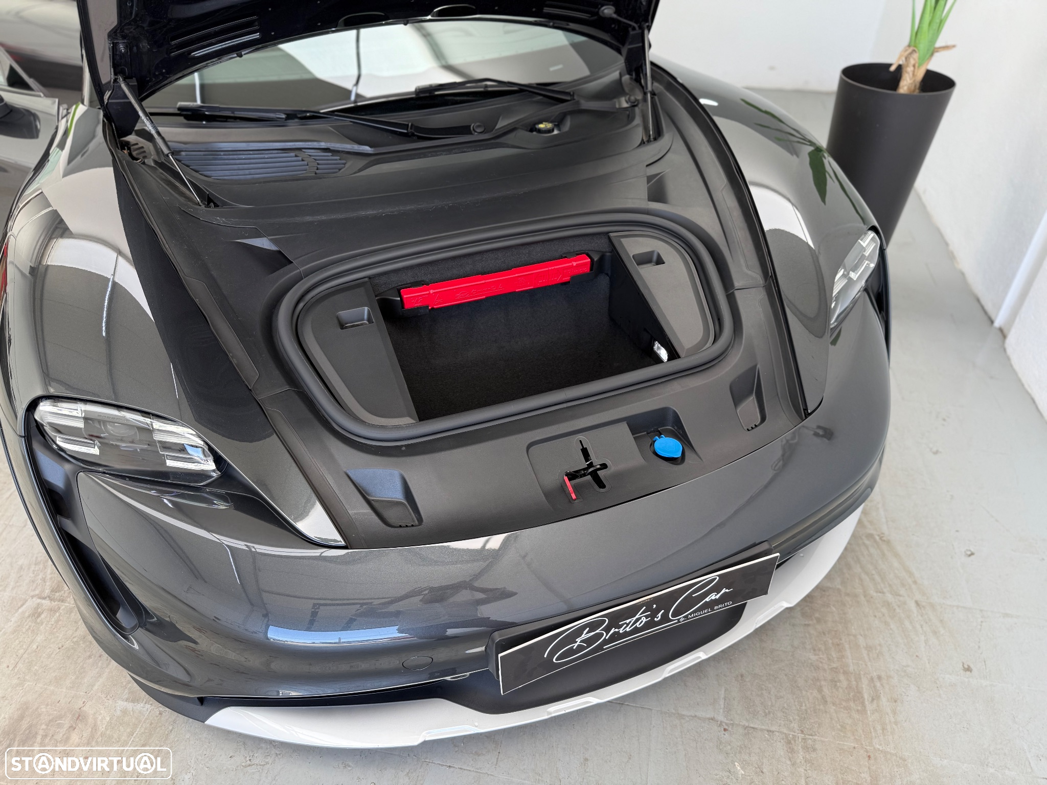 Porsche Taycan Cross Turismo 4 - 34