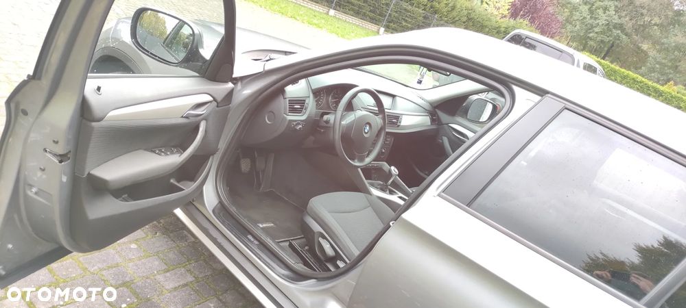 BMW X1 sDrive20i - 12