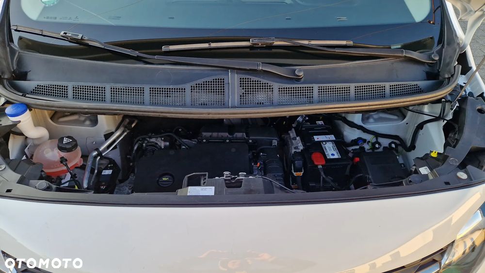 Opel Vivaro - 29