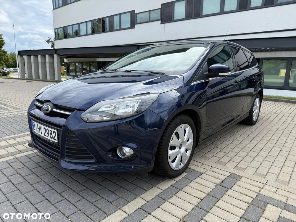Ford Focus Turnier 1.0 EcoBoost Start-Stopp-System Champions Edition - 1