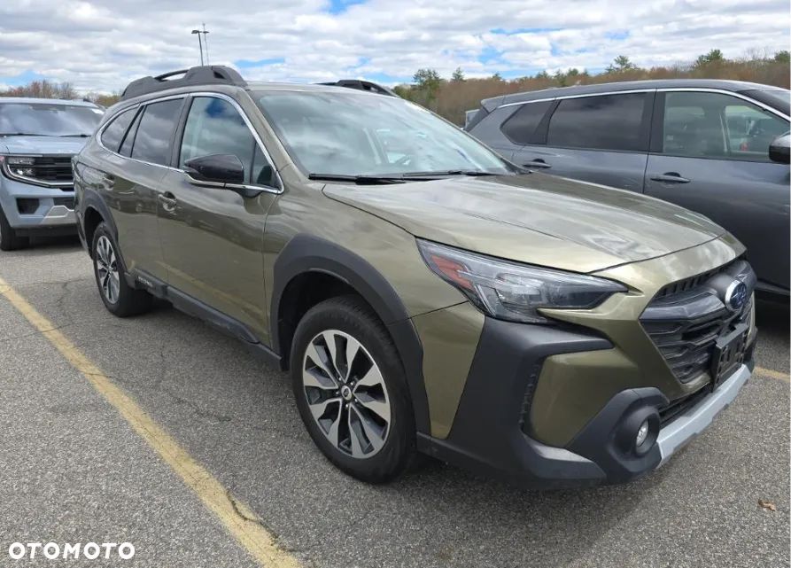 Subaru Outback - 1