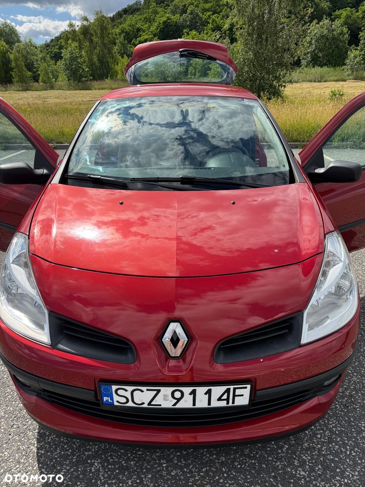 Renault Clio 1.2 16V Expression - 1