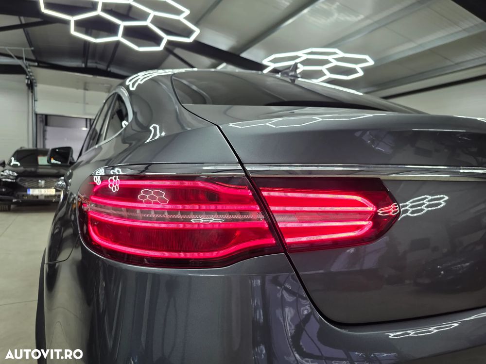 Mercedes-Benz GLE 350 d 4MATIC - 34