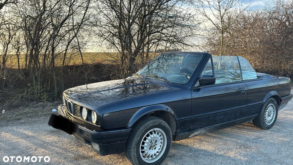 BMW Seria 3 318i - 4