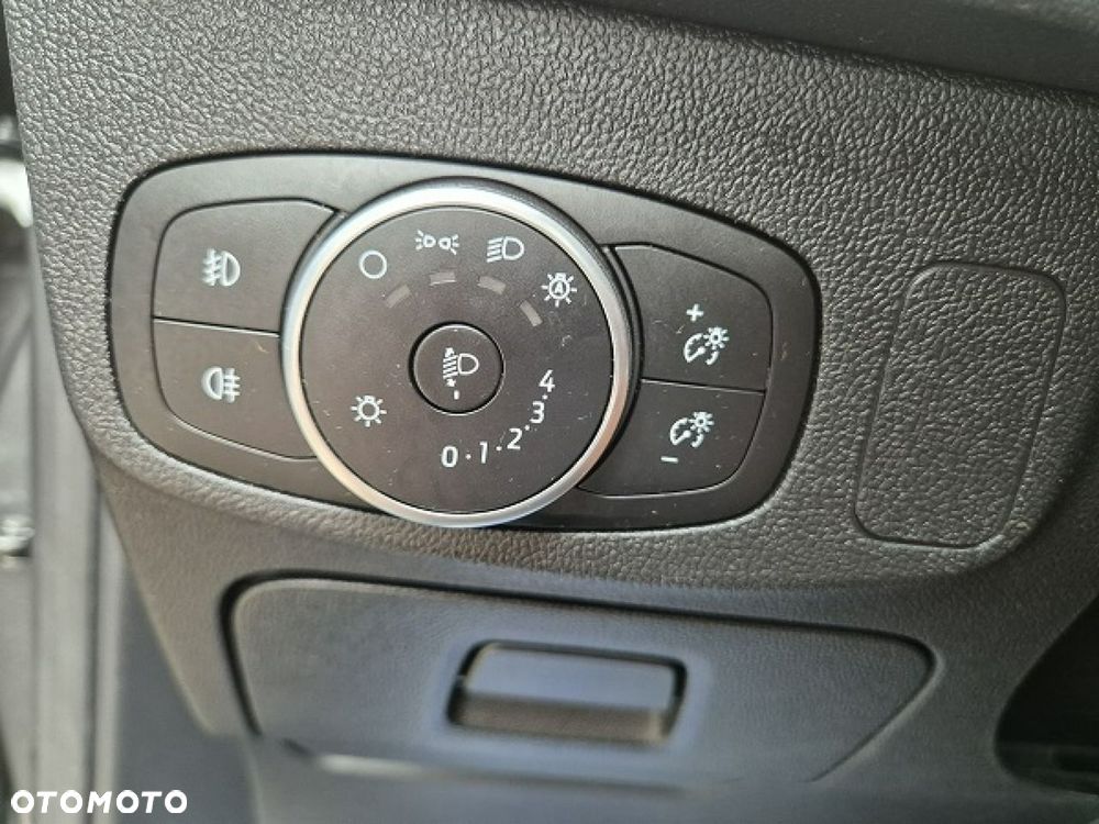 Ford Focus 1.0 EcoBoost Start-Stopp-System TREND - 25