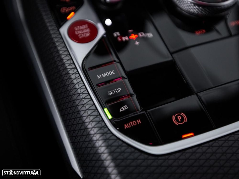 BMW M3 Competition - 34