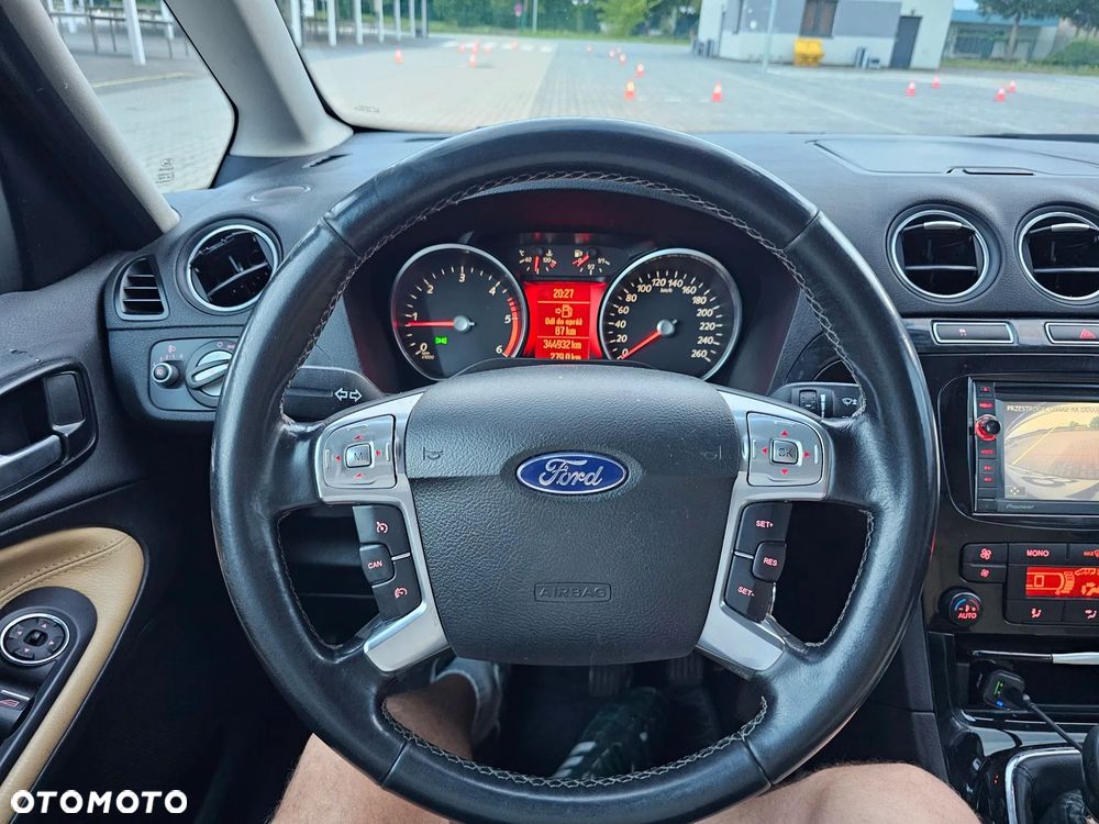Ford Galaxy 2.0 TDCi Titanium - 24