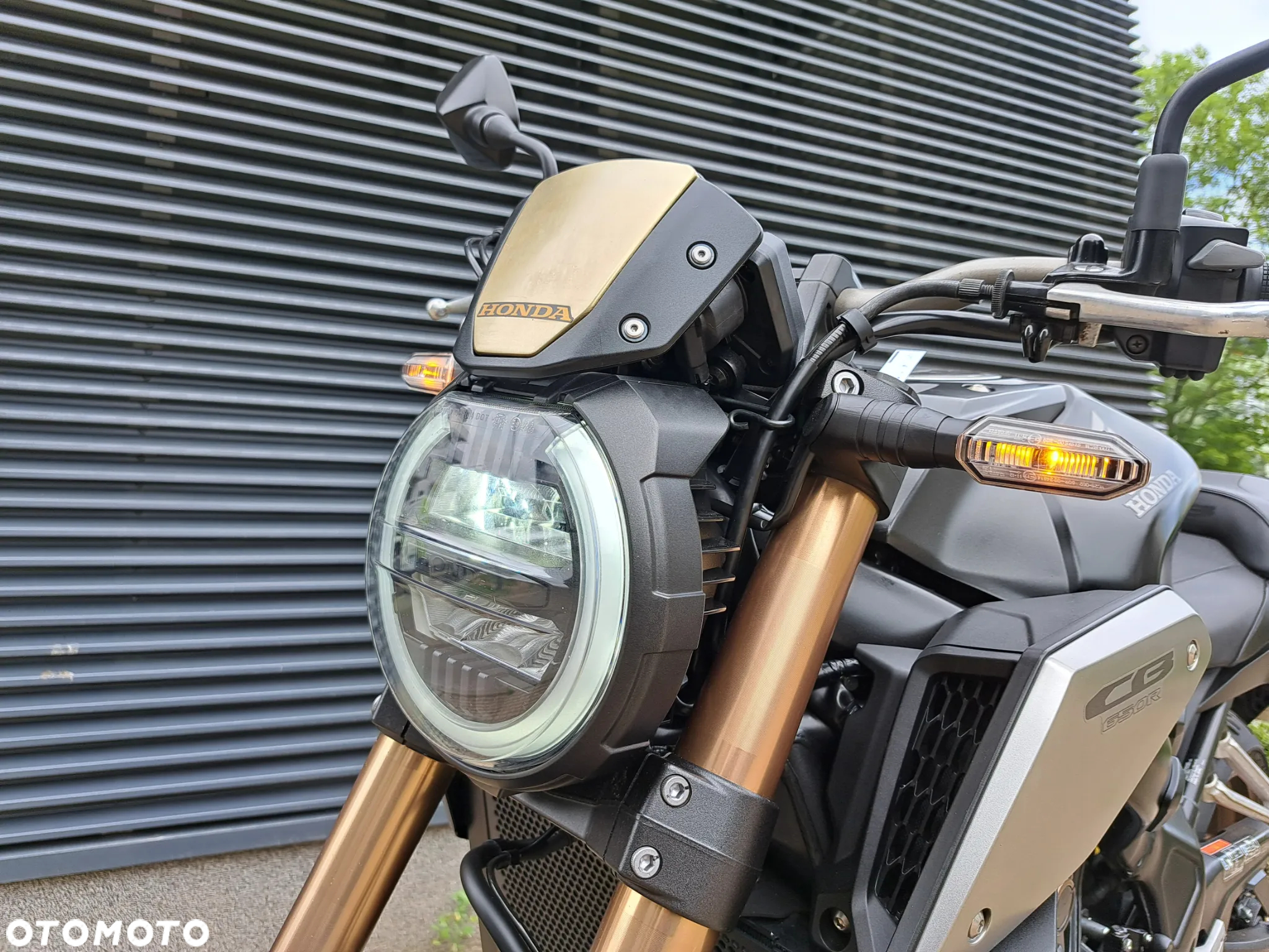 Honda CB - 9