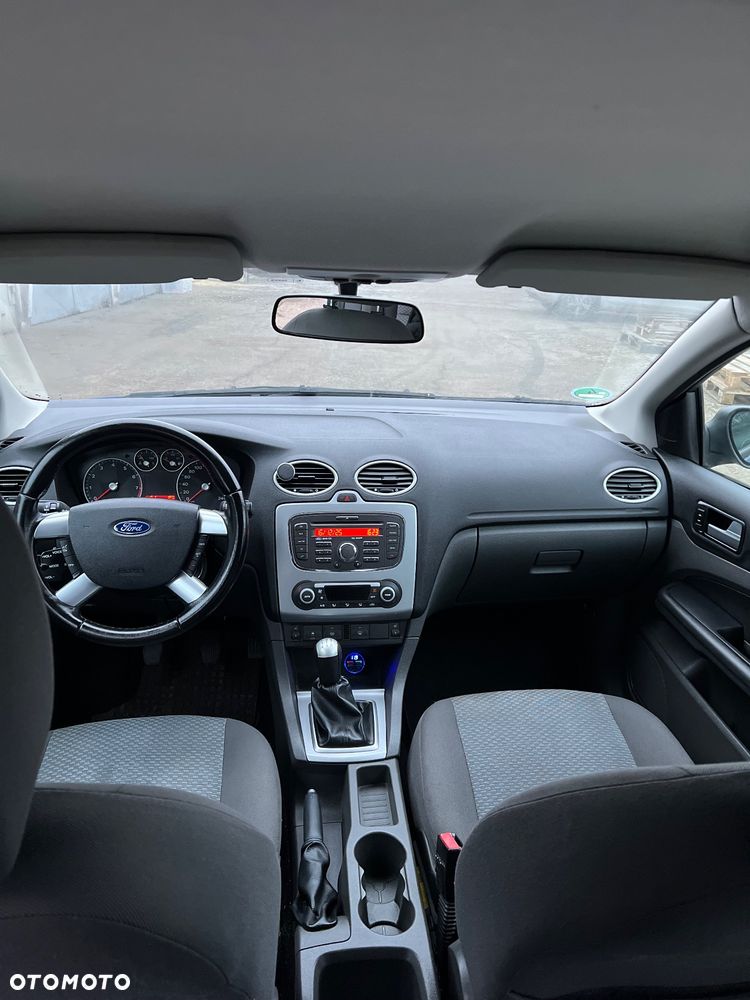 Ford Focus 1.6 16V Titanium - 7