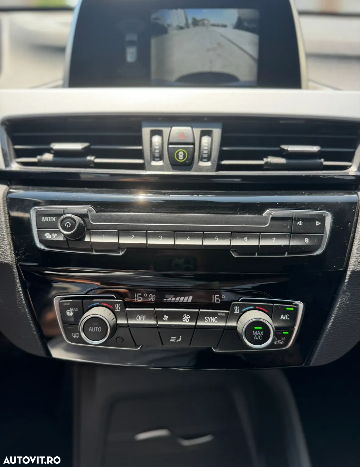 BMW X1 - 15