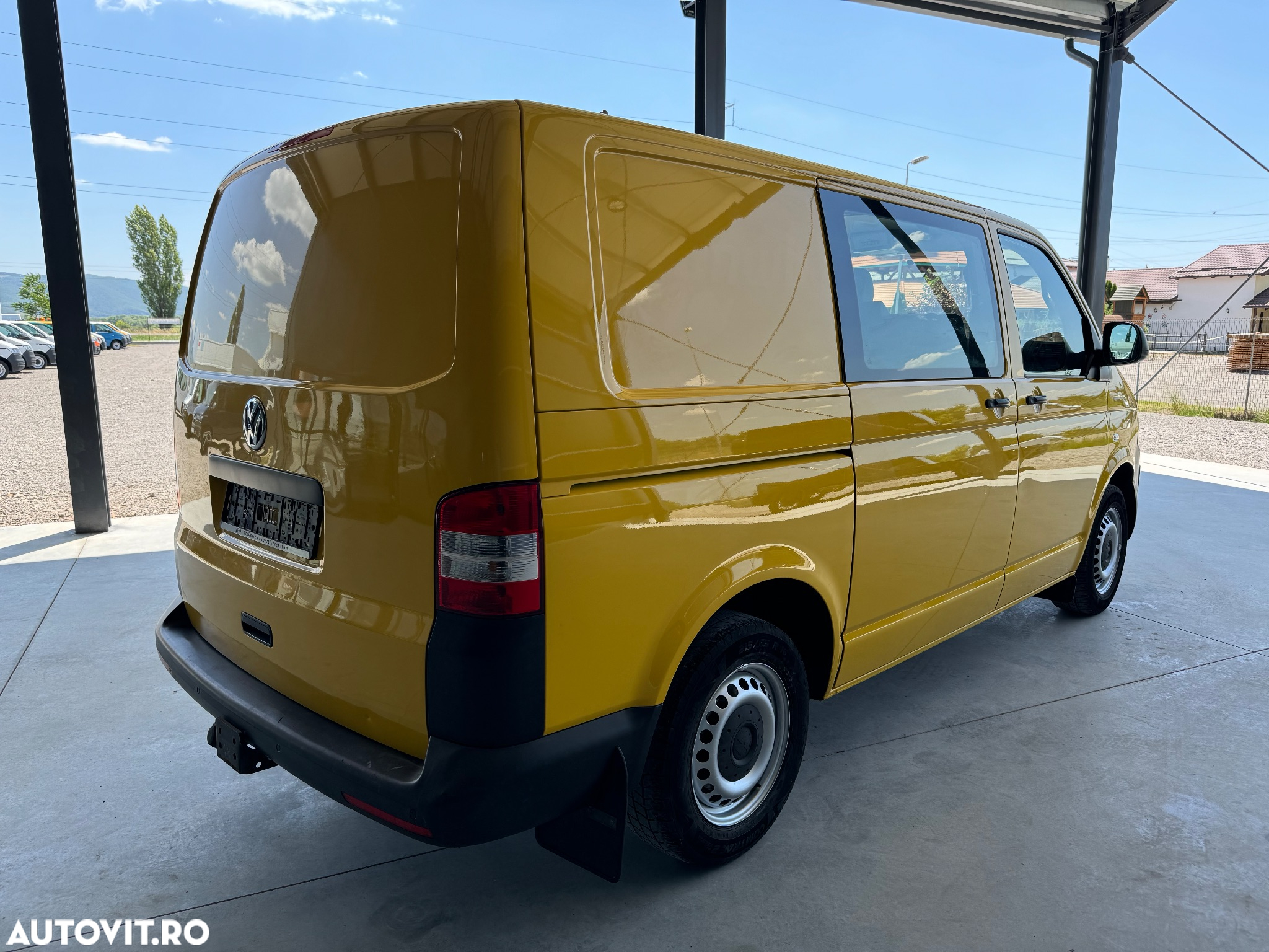 Volkswagen Transporter T5 - 4