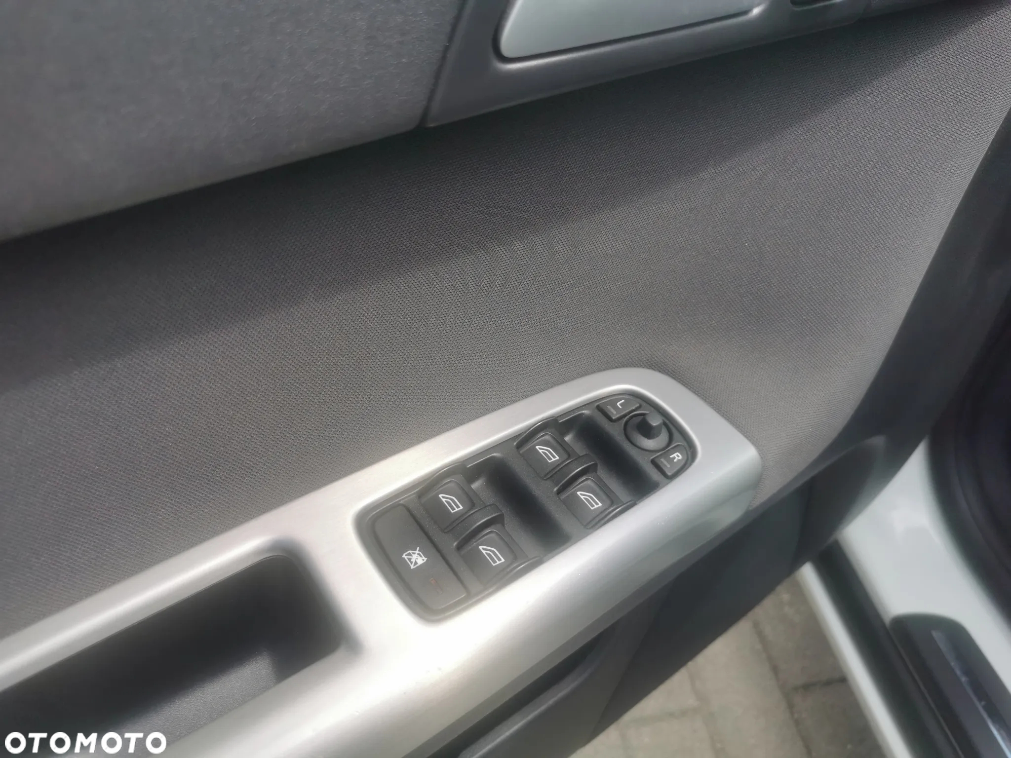Volvo V50 2.0D Summum - 16