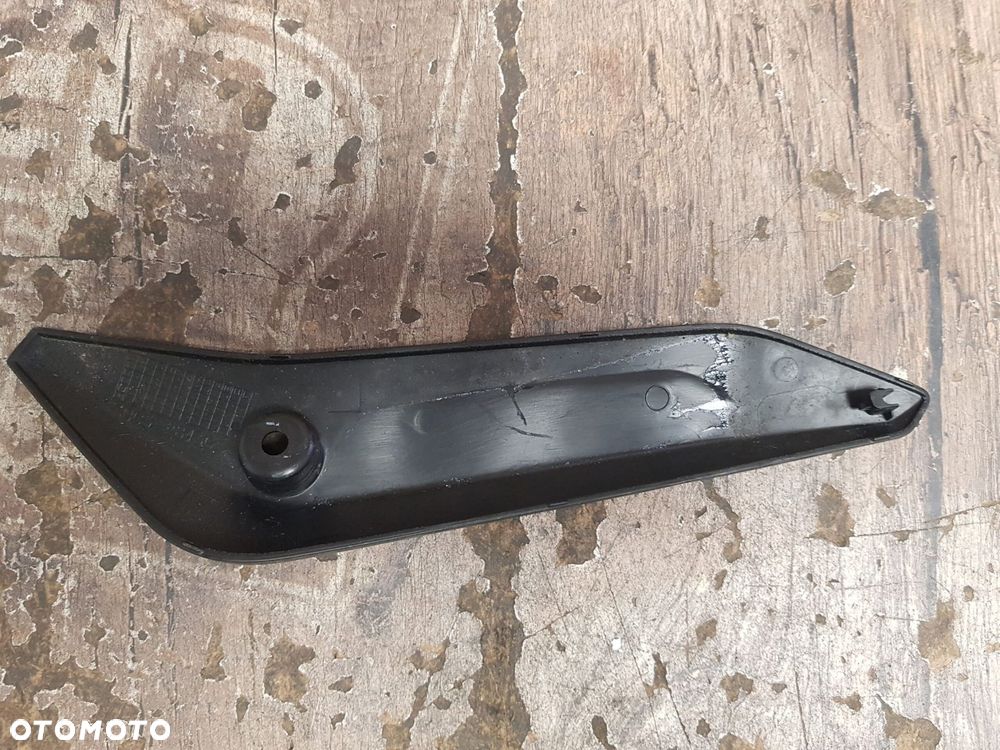 Nakładka mocowanie szyby Yamaha Tmax T-max 530 - 13