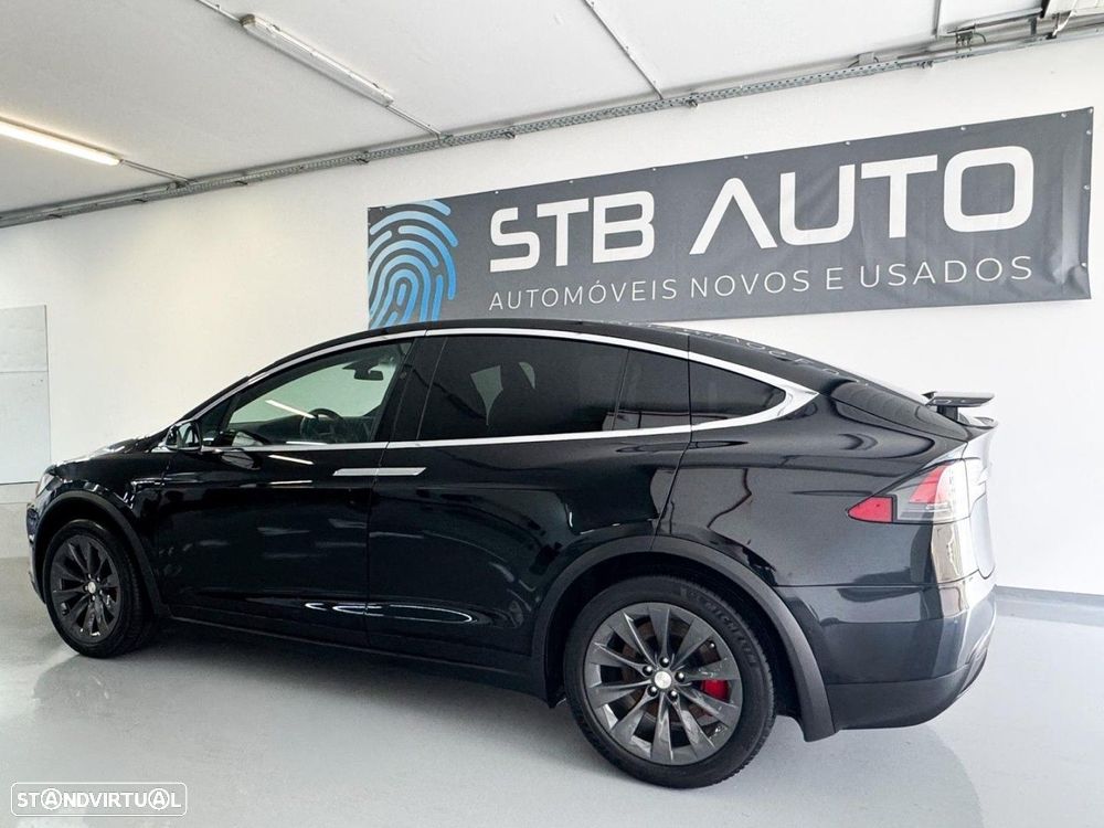 Tesla Model X 100 kWh Long Range AWD - 36