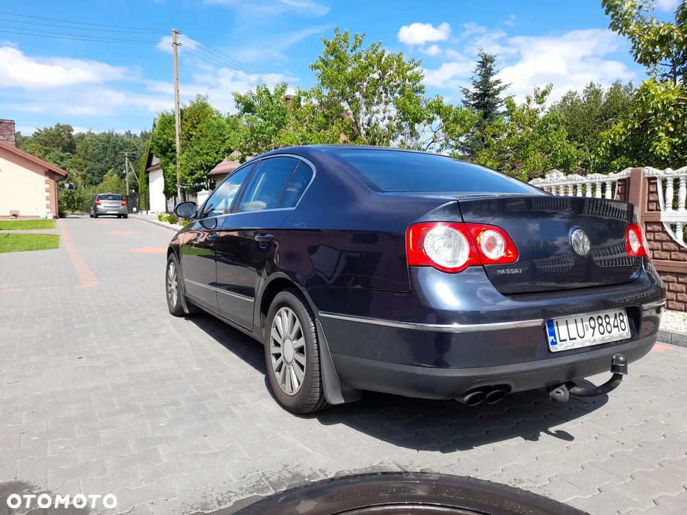 Volkswagen Passat 2.0 TDI DPF Comfortline - 4