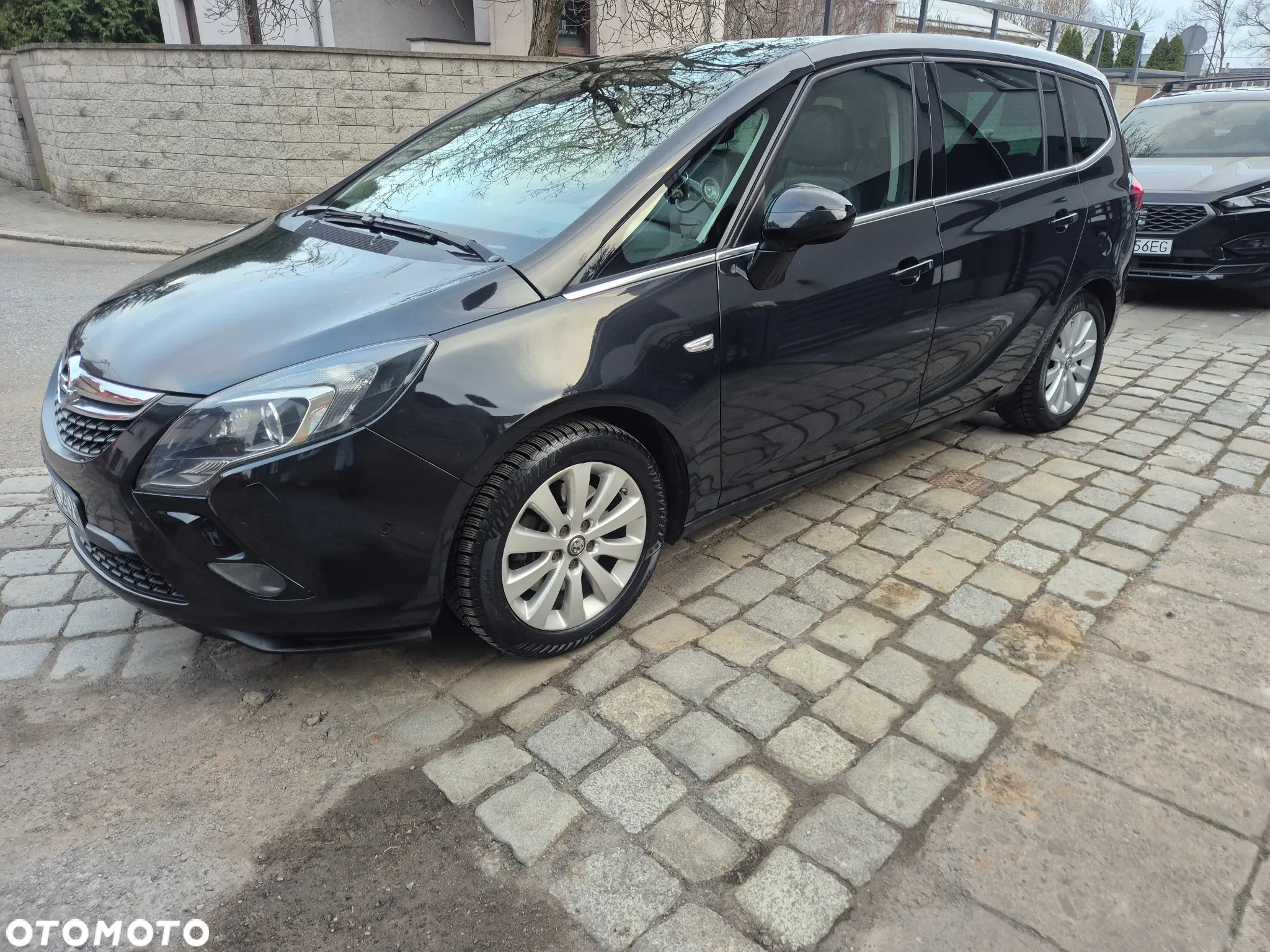 Opel Zafira 1.6 T SIDI Cosmo S&S - 2