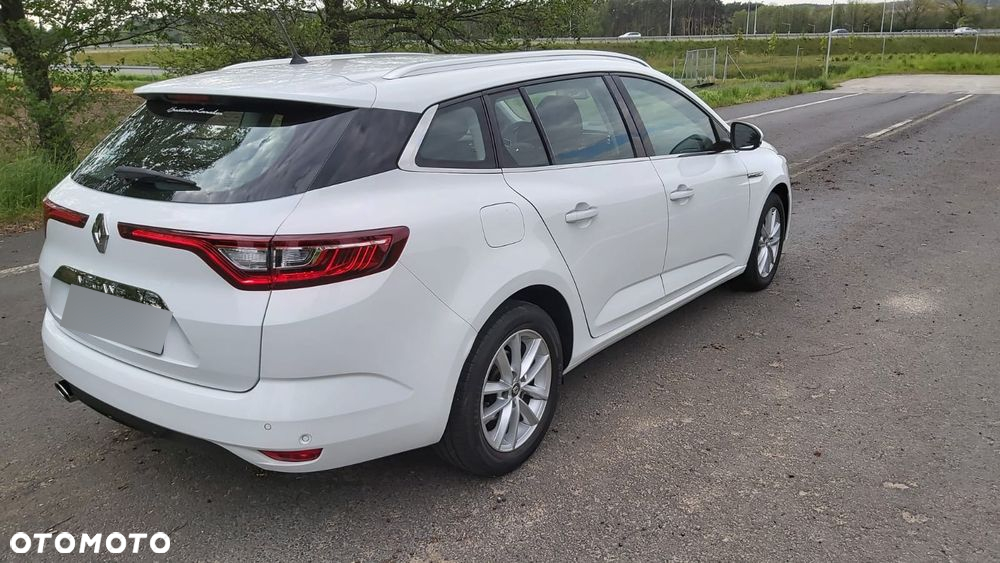 Renault Megane - 5