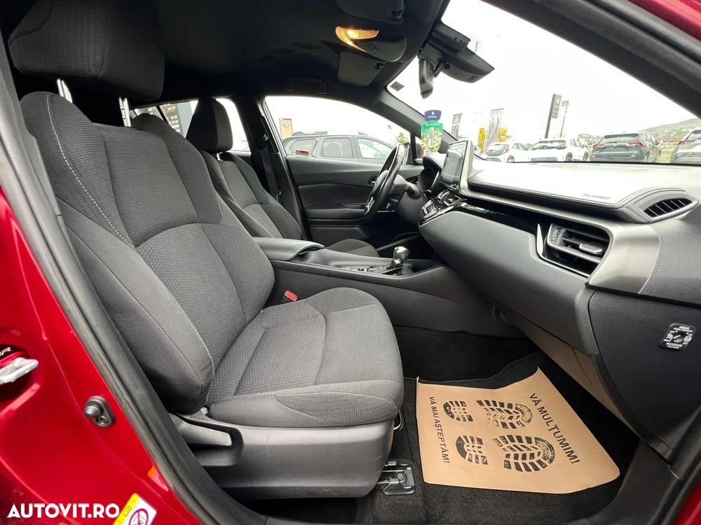Toyota C-HR 1.8 HSD 4x2 CVT C-ult - 15