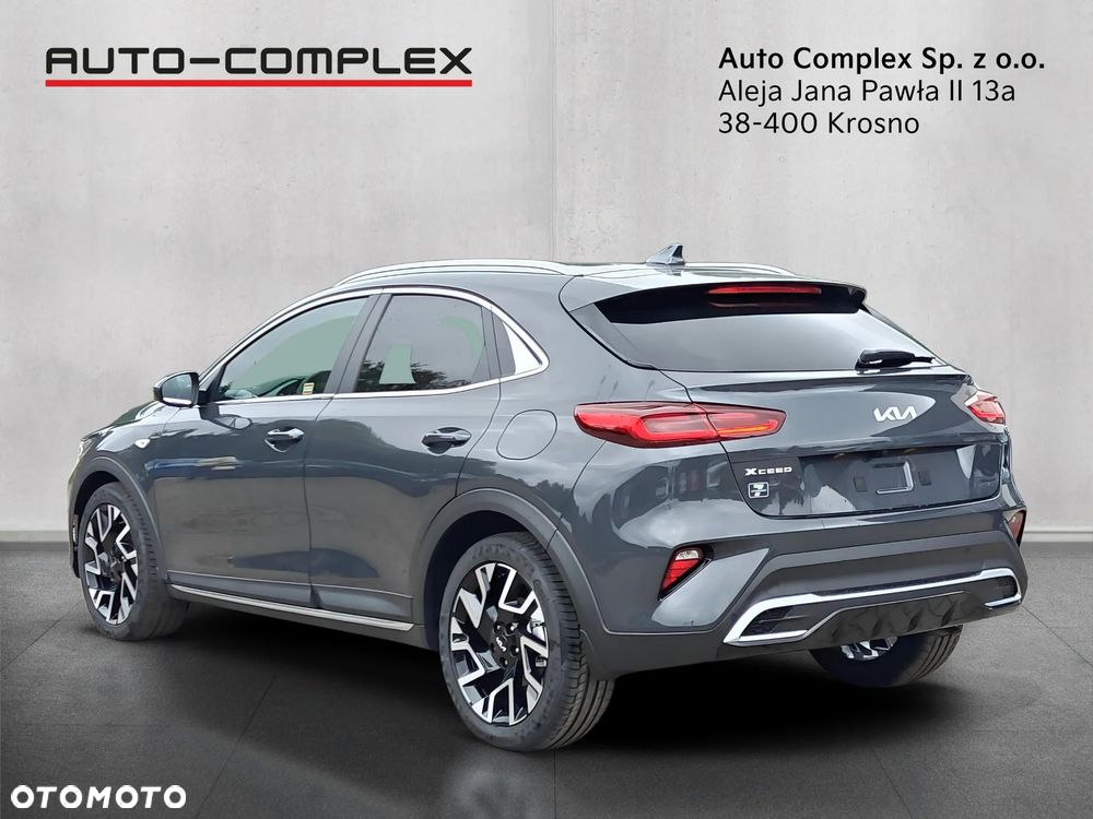 Kia XCeed - 4