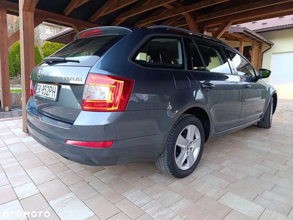 Skoda Octavia 2.0 TDI Edition - 9