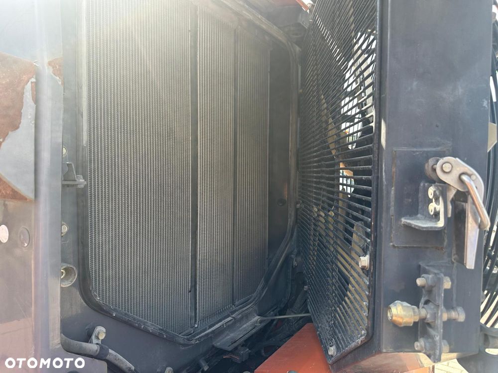 Hitachi ZW 180 - 11