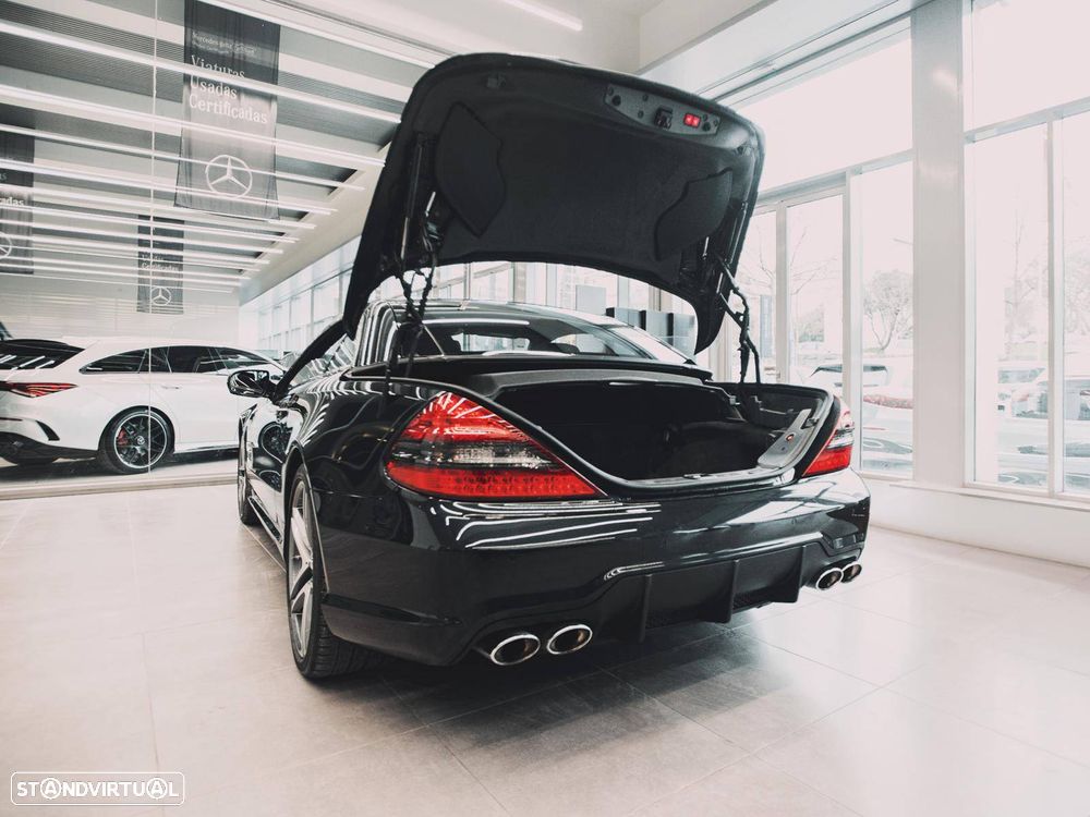 Mercedes-Benz SL 63 AMG Standard - 40