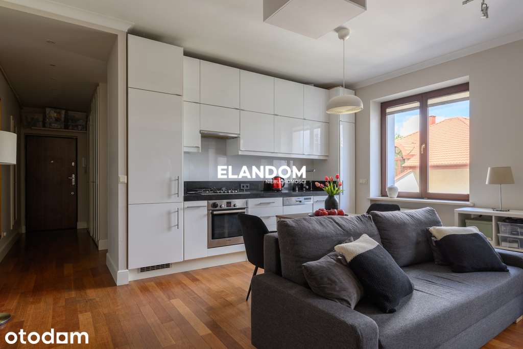 Malczewskiego 8, 59m², 2 pokoje, winda, kamienica