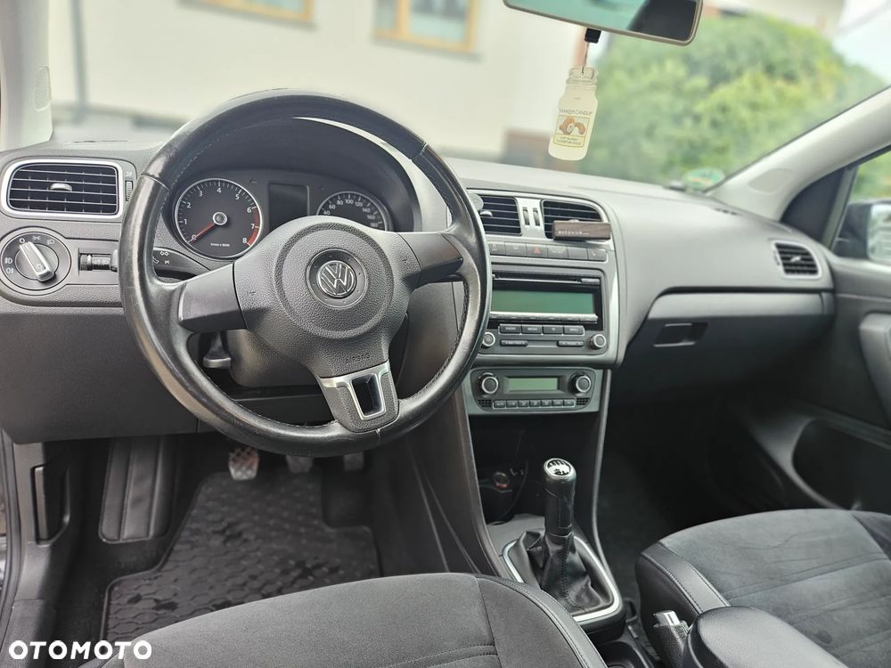 Volkswagen Polo - 7