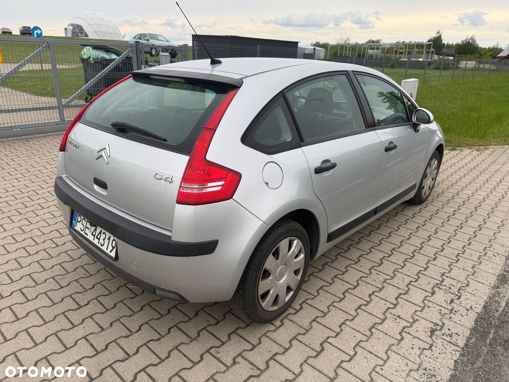 Citroën C4 1.6 HDi Equilibre - 5