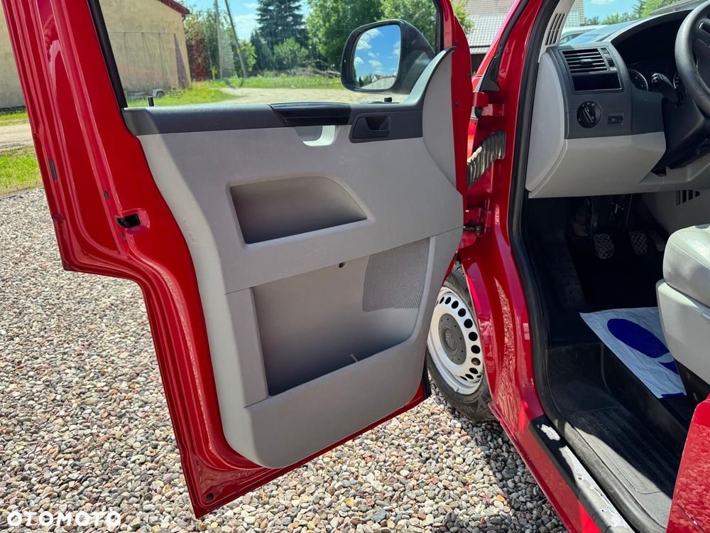 Volkswagen Transporter T5 - 10