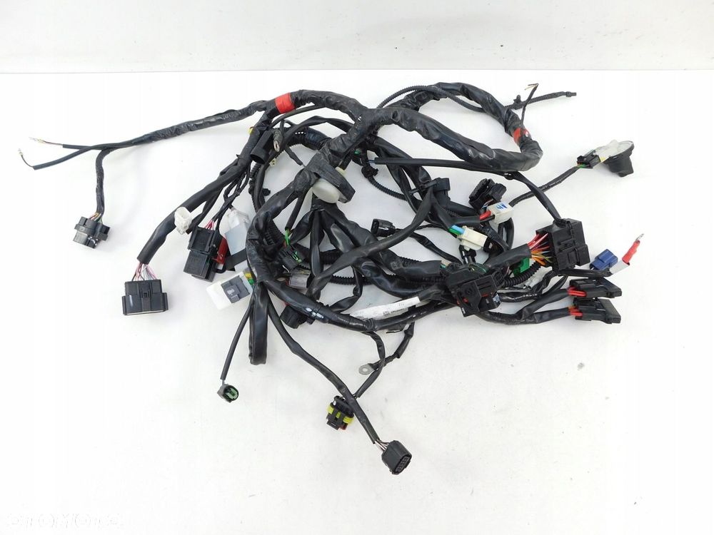 APRILIA SR GT 125 200 WIĄZKA INSTALACJA - 1