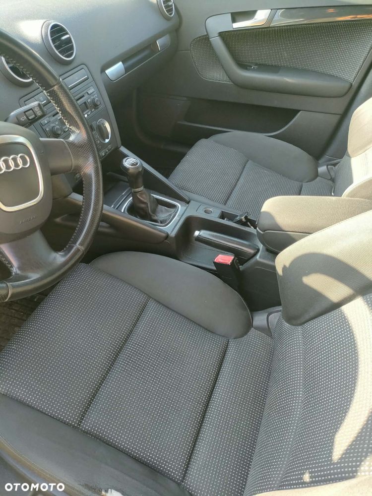 Audi A3 Sportback 2.0 TDI DPF Ambition - 11
