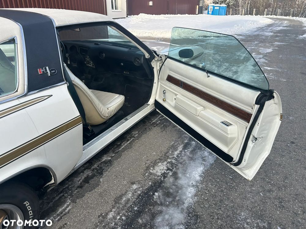 Oldsmobile Cutlass - 18