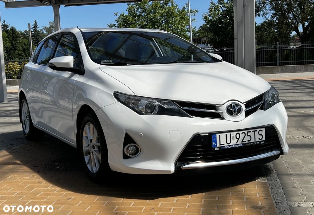 Toyota Auris - 4