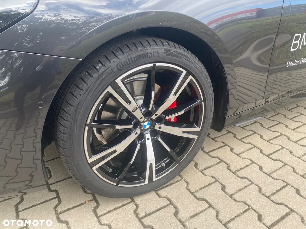 BMW Seria 5 520d xDrive mHEV - 13